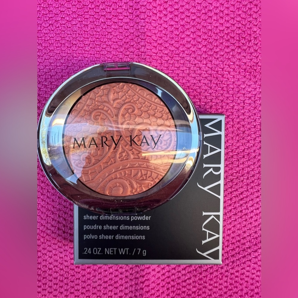 🩷MaryKay🩷Lace Sheer Dimensions Powder